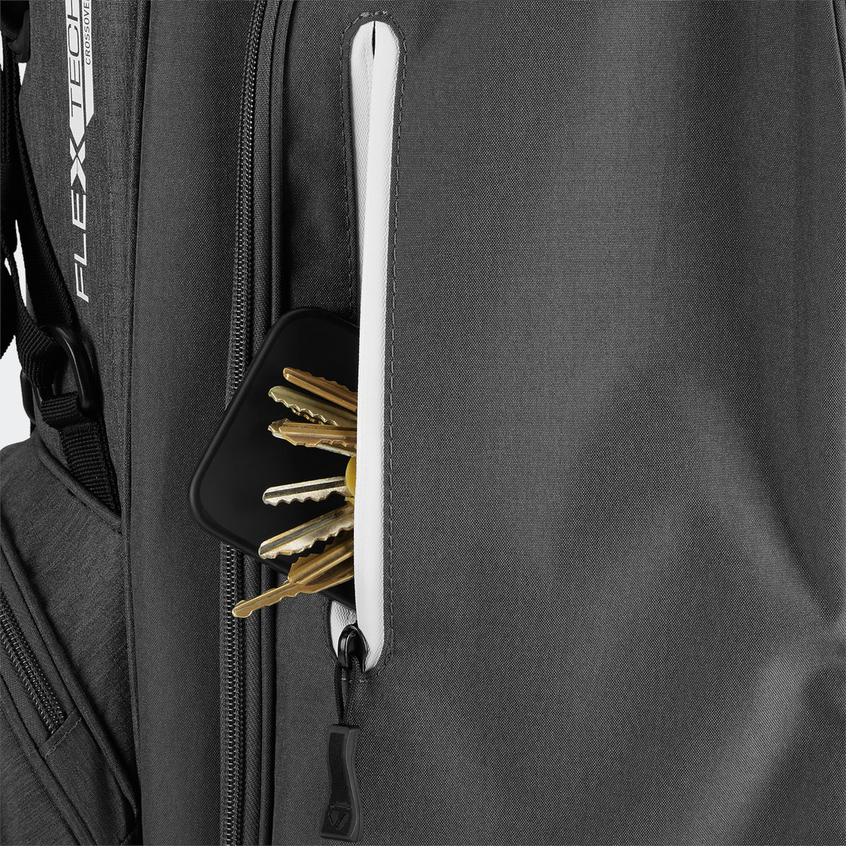Taylor Made 2025 FlexTech Crossover Standbag, Grey - Golflaedchen.de