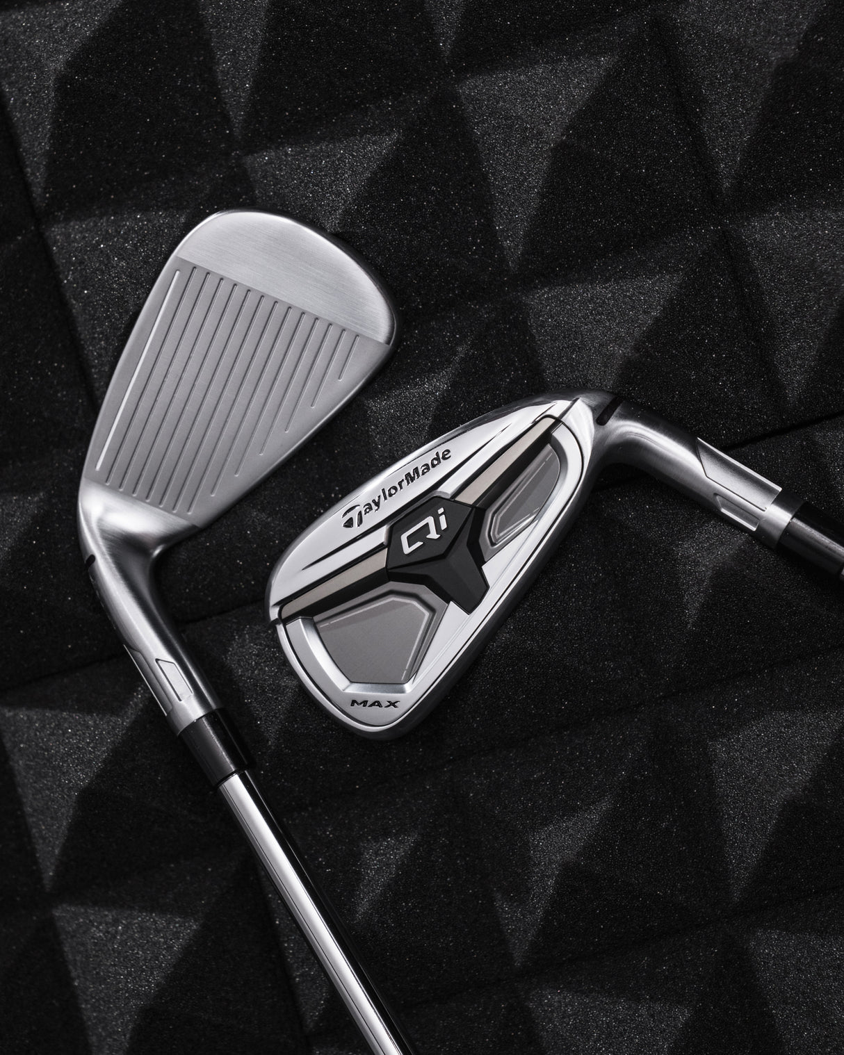 Taylor Made Qi MAX Wedge / Einzel - Eisen, Graphitschaft, Herren Rechtshand - Golflaedchen.de