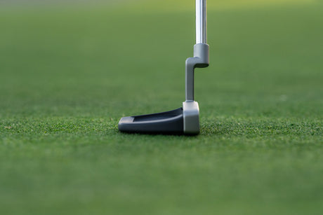 TaylorMade SYSTM2 Ardmore 72 Putter, Single Bend, Rechtshand - Golflaedchen.de