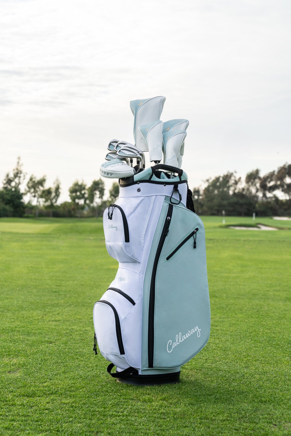 Callaway REVA 2026 Damen Komplettset / Golfset, Weiß / Grün, Rechtshand - Golflaedchen.de